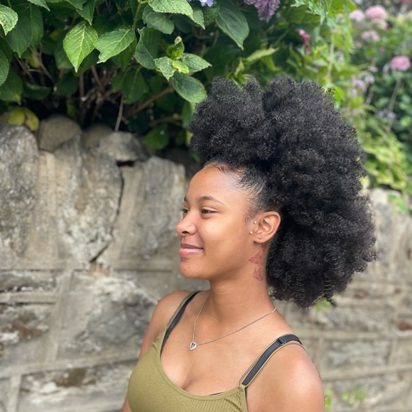 Synthetic kinky curly HANDMADE crochet 16” afro drawstring ponytail - Picture 3 of 4